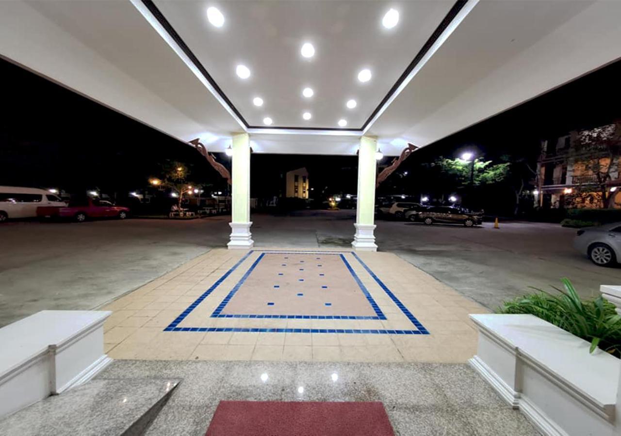 I Boutique Hotel Pluak Daeng Екстериор снимка